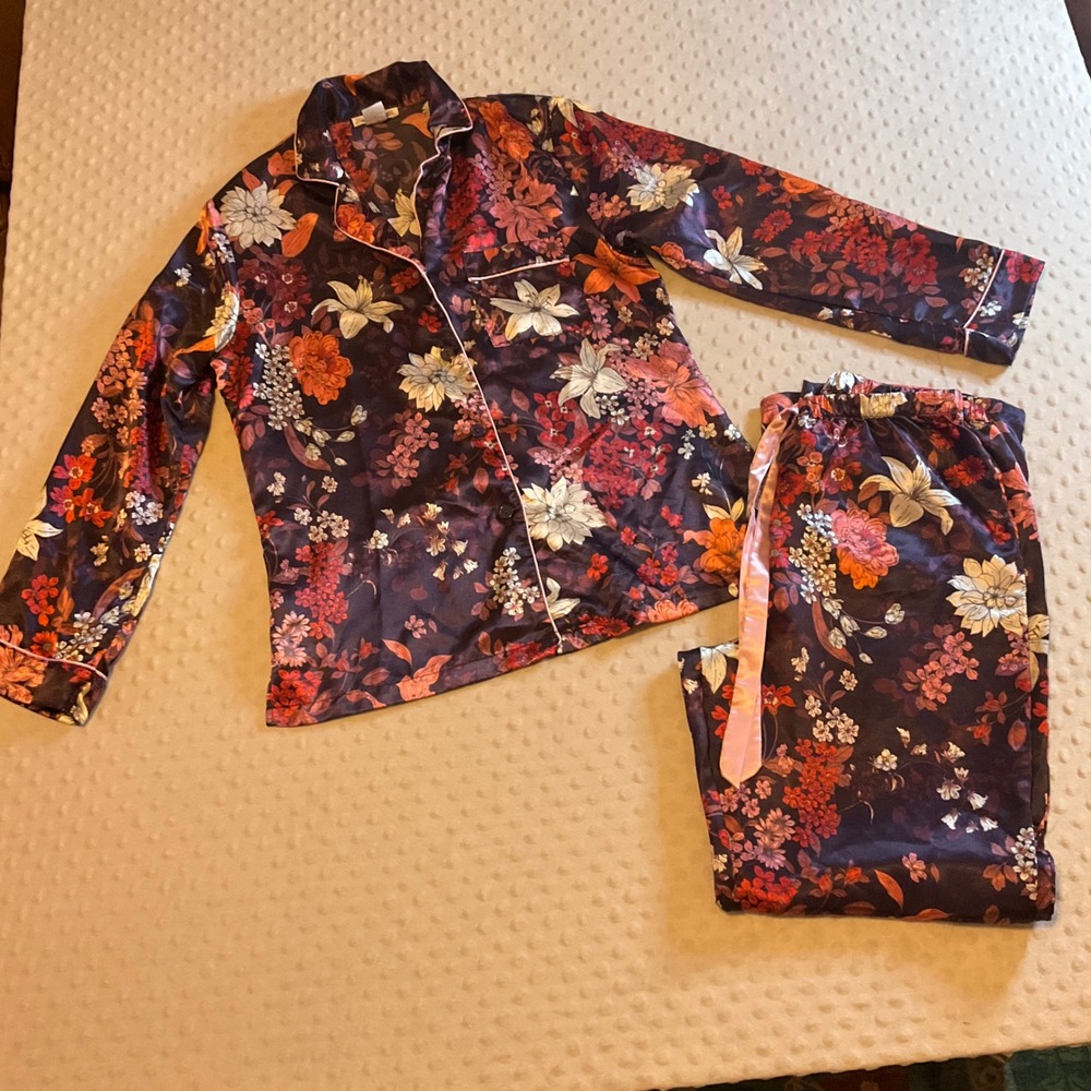 Linea Donatella Womens Pajama Set Floral Print Long Sleeve Button Up Pants Med
